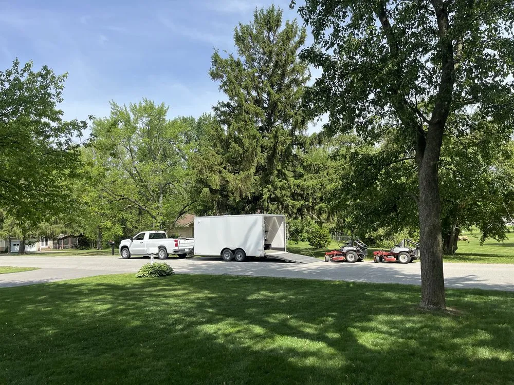 Professional garden landscaping in Warsaw, IN - Hamby's Lawncare