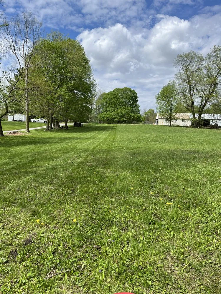 Affordable lawn care service with custom design across Warsaw, IN - Hamby's Lawncare