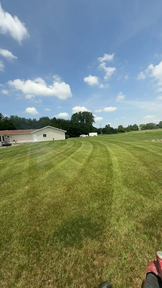 Expert garden landscaping near you across Warsaw, IN - Hamby's Lawncare