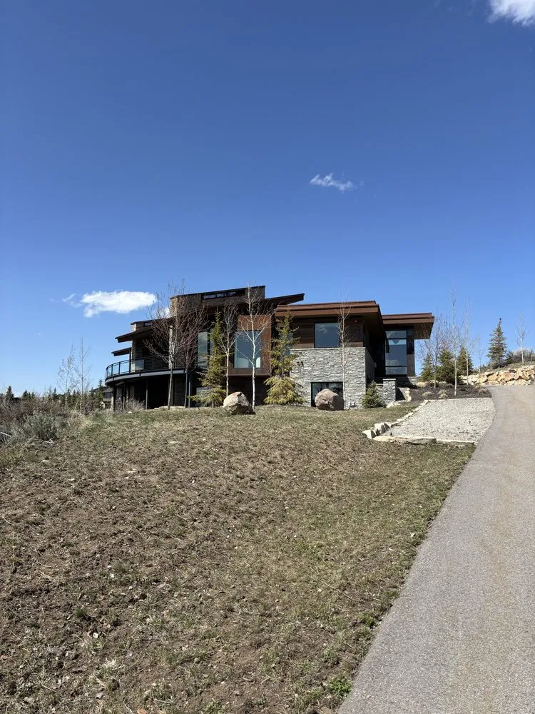 Affordable garden landscaping in Park City, UT - Hameier Peak