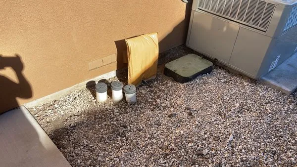 Hamilton & Martinez Home/Garden & pressure washing solutions Logo