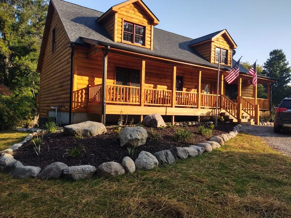 Top-rated garden landscaping for residential properties across Battle Creek, MI - Hamilton Landscape Supply & Nursery