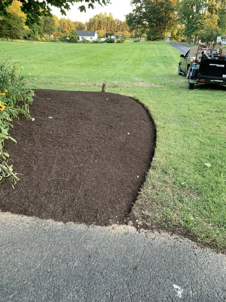 Custom yard maintenance in Carlisle, PA - Hamilton Landscaping and Property Maintenance