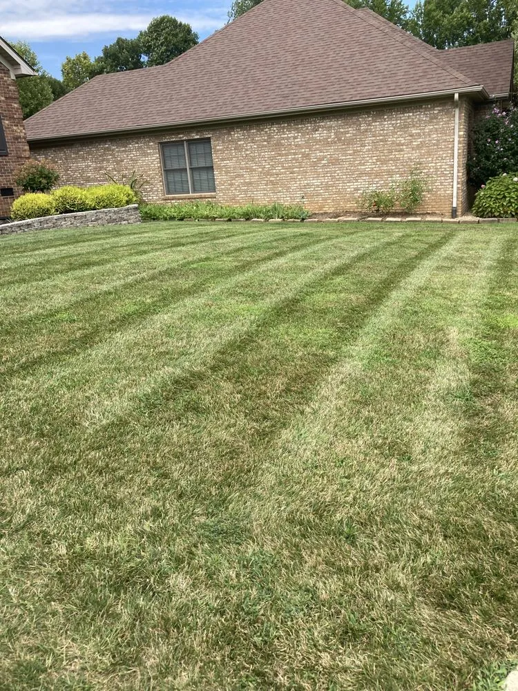 Top-rated landscape design for homes across Owensboro, KY - Hamilton Lawn & Landscape