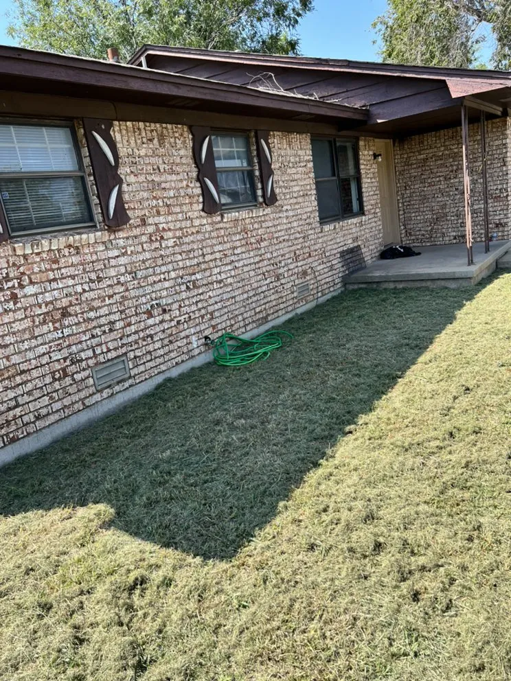 Custom lawn care service for beautiful yards across Geronimo, OK - Hamilton’s Home and Lawncare