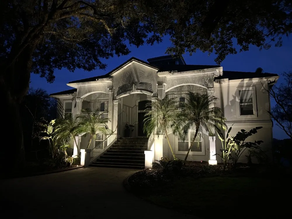 Reliable lawn care service in Jacksonville Beach, FL - Hammerit Premier Outdoor Illumination