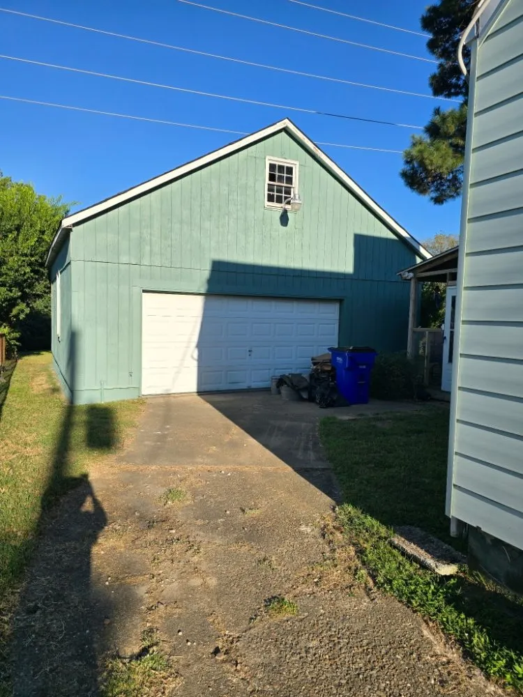 Trusted lawn mowing service for homes in Suffolk, VA by Hammock Homes