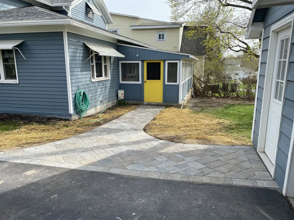 Custom outdoor landscaping experts serving Penn Yan, NY - Hamm's Landscaping And Design