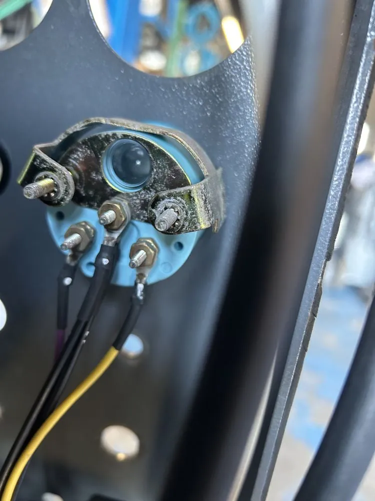 Reliable yard maintenance in Las Vegas, NV by Hampton Breezes