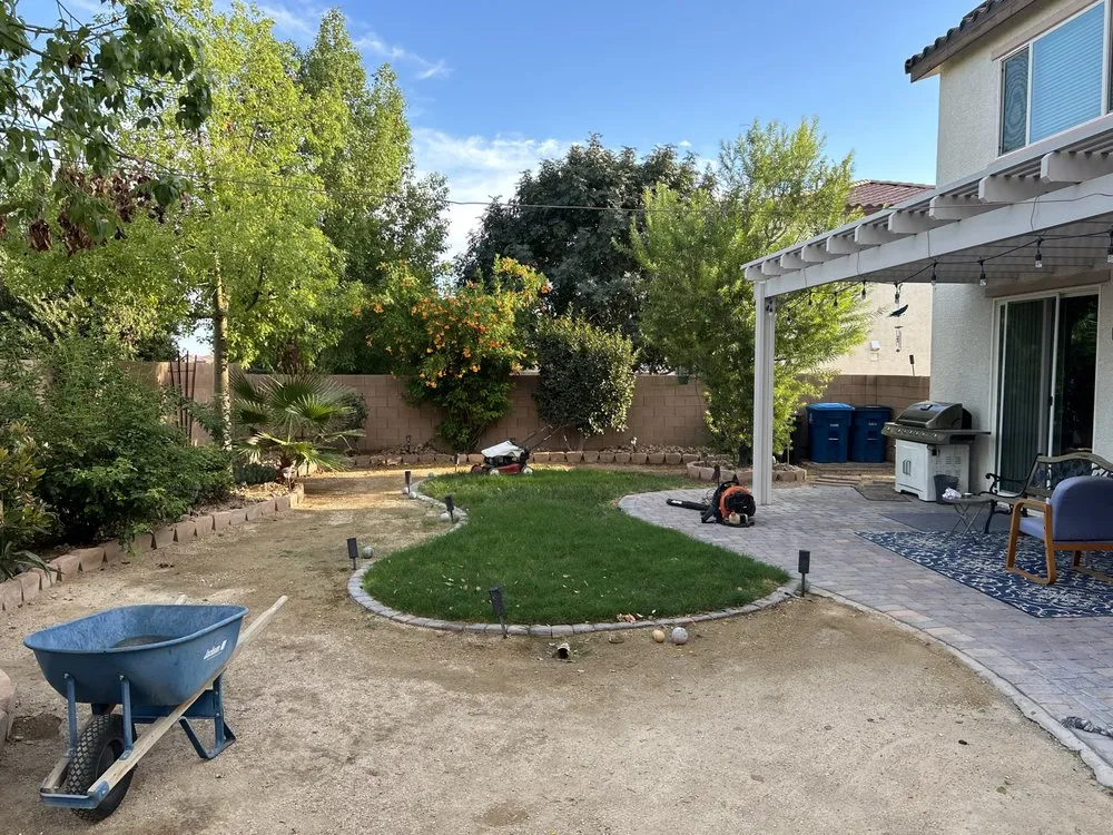 Local lawn mowing service for homes in Las Vegas, NV by Hampton Breezes