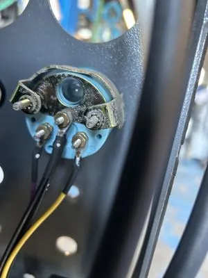 Hampton Breezes Logo