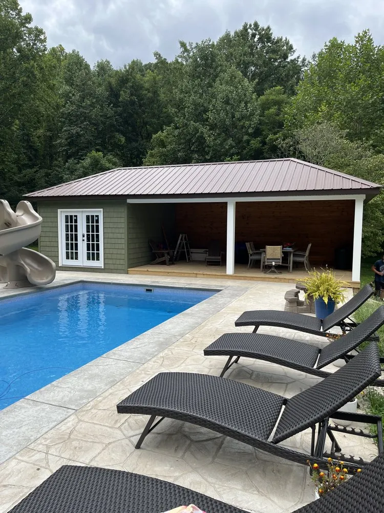 Professional lawn care service in Prichard, WV - Hampton Construction