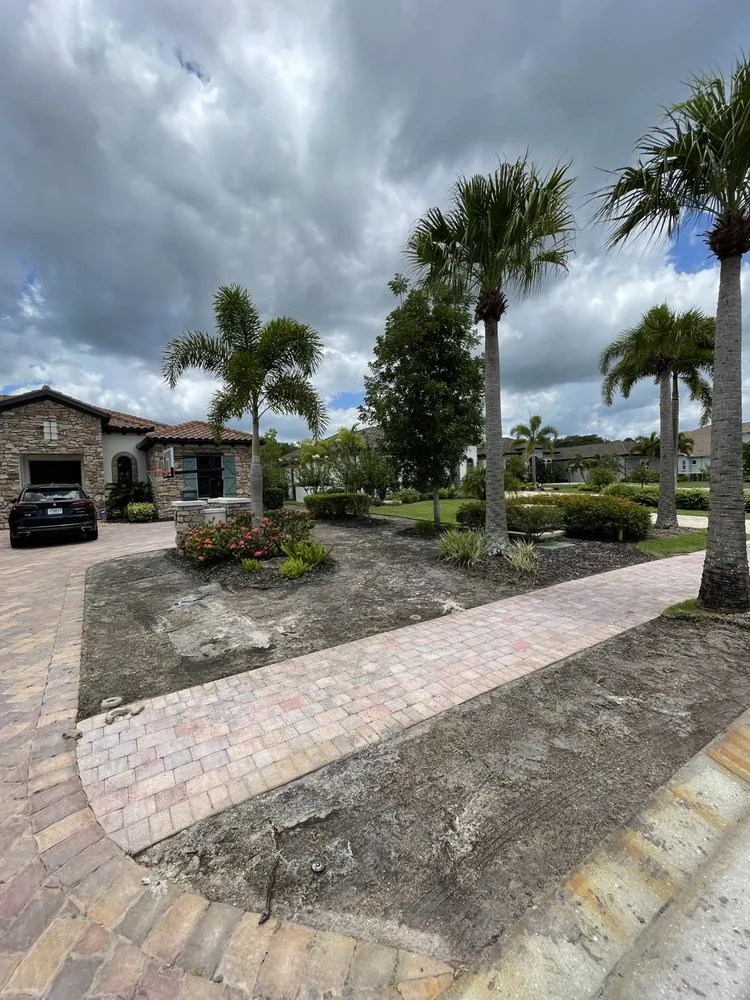 Custom yard maintenance with custom design in Bradenton, FL by Hampton Landscaping
