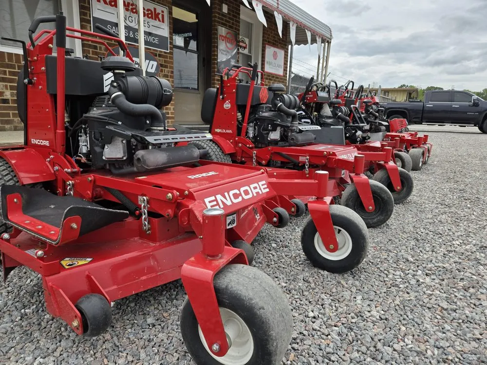 Trusted outdoor landscaping for residential properties across Chesapeake, VA - Hampton Roads Mowers And Mulch