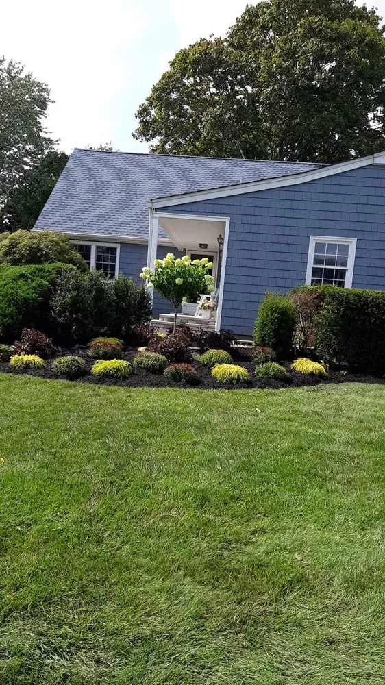 Local landscape design in Westhampton, NY by Hampton Turf & Tree Care