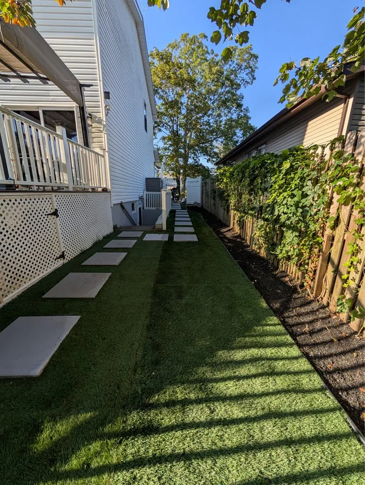 Custom yard cleanup service experts serving Port Jefferson, NY - Hamptons Horticulture