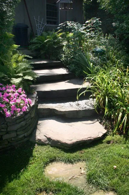 Top-rated yard cleanup service experts serving East Hampton, NY - Hamptons Lawn & Home Services