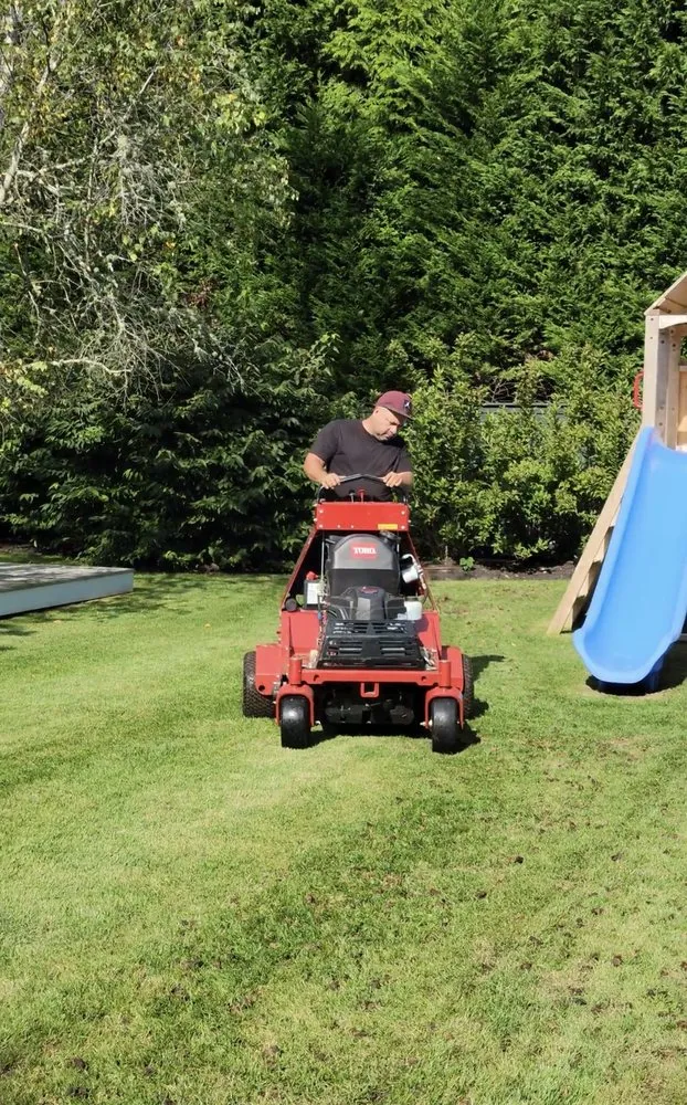 Custom landscaping services experts serving Southampton, NY - Hamptons Luxury Services