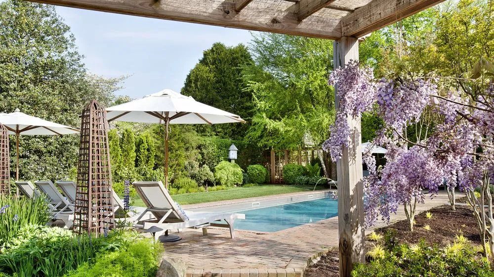 Professional landscape design in Mattituck, NY by Hamptons Silverleaf Landscaping Design