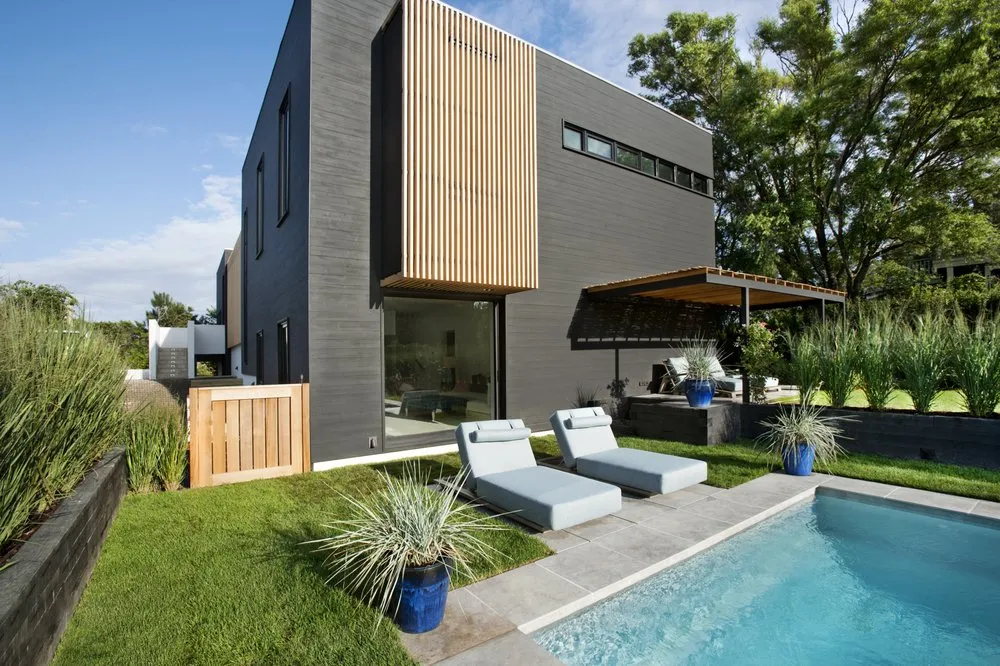 Professional lawn care service with custom design across Mattituck, NY - Hamptons Silverleaf Landscaping Design