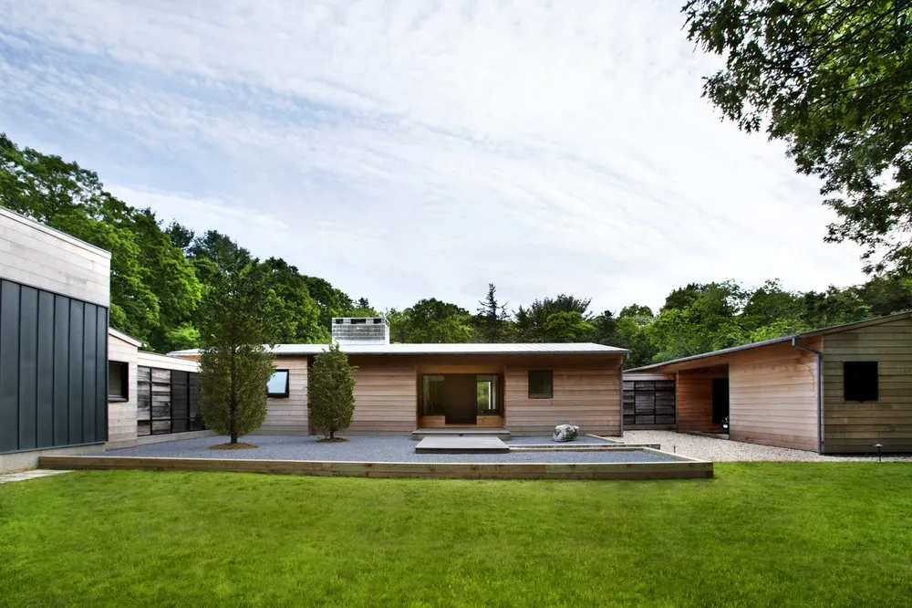 Affordable outdoor landscaping in Mattituck, NY by Hamptons Silverleaf Landscaping Design