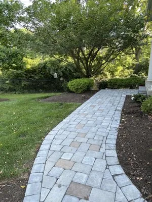 Hanagan Landscaping Logo