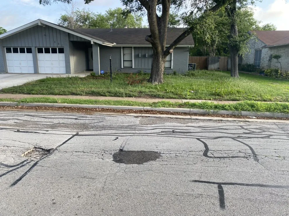 Top-rated residential landscaping for year-round maintenance across Fort Worth, TX - HandCrafted Landscape Maintenance