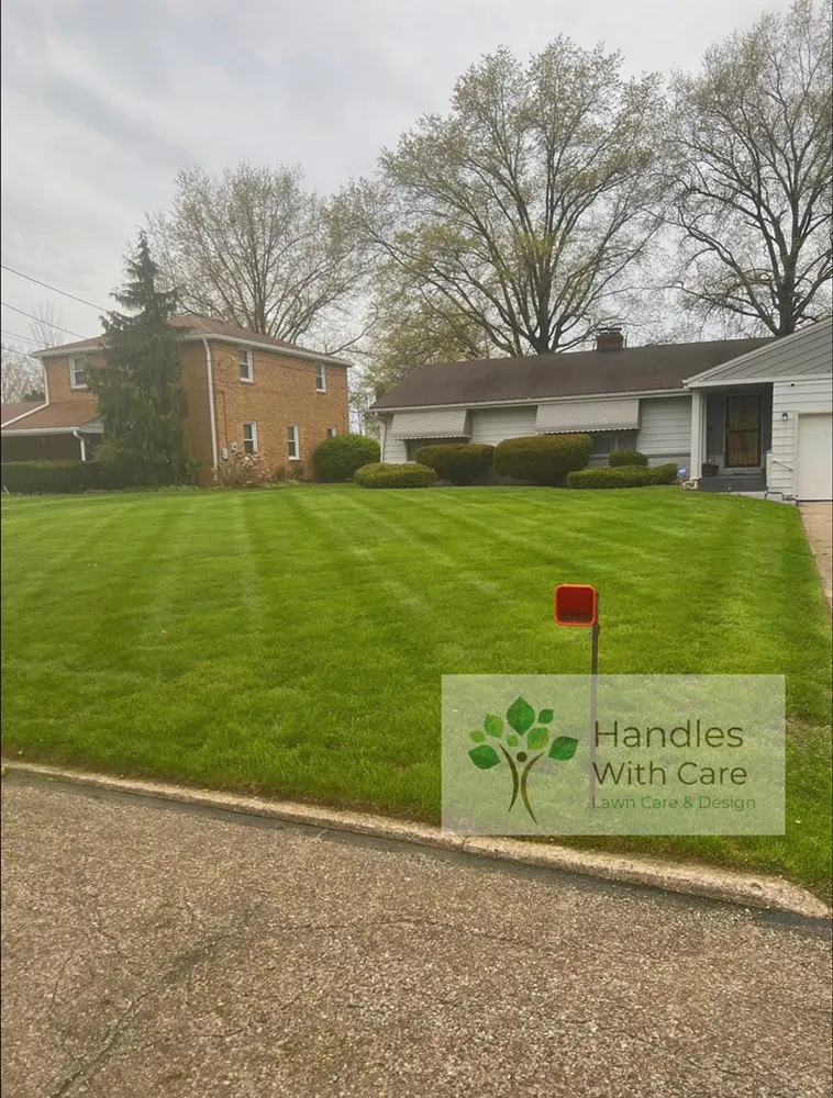 Custom garden landscaping in Youngstown, OH - Handles With Care