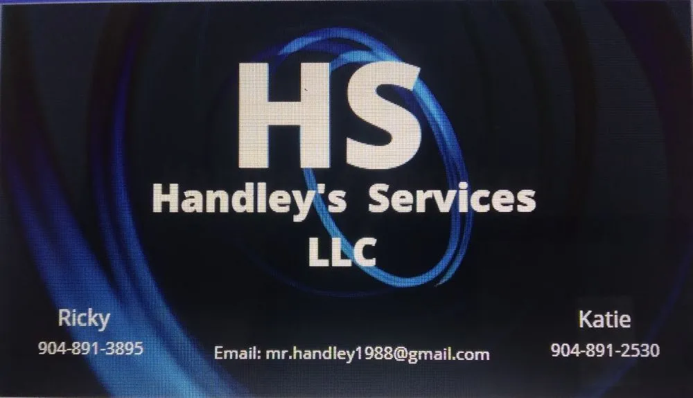 Professional lawn mowing service experts serving Hilliard, FL - Handley's Services