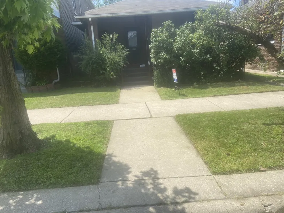 Local lawn care service in Hammond, IN - Hands on Landscaping