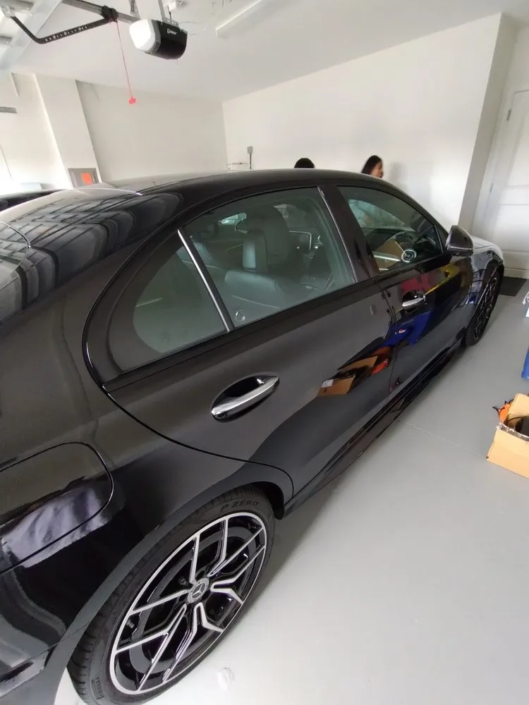 Affordable lawn mowing service in Gibsonton, FL - Hands On Mobile Wash