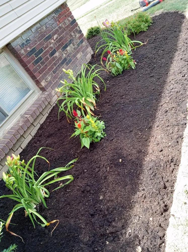Top-rated landscape installation in Lorain, OH by Handsdown Landscaping