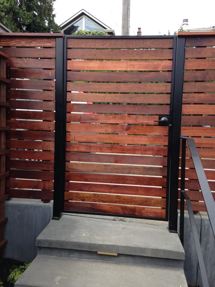 Custom yard cleanup service in Bellevue, WA by Handy Andy Patio and Fence