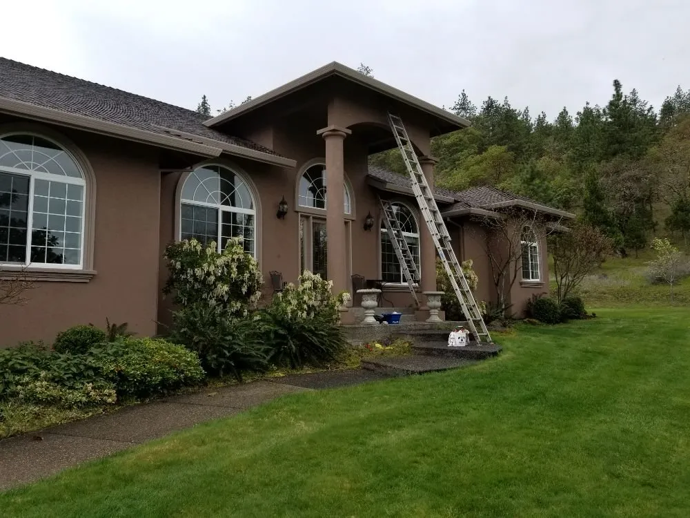 Custom garden landscaping experts serving Central Point, OR - Handy Andy's Home Services