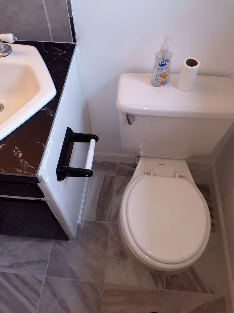 Professional lawn mowing service with custom design in Meridian, ID by Handy Andy's