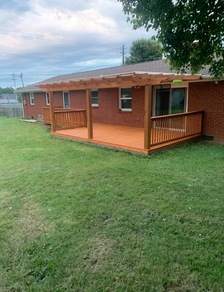 Expert yard cleanup service for residential properties across Catlettsburg, KY - Handy as Hale