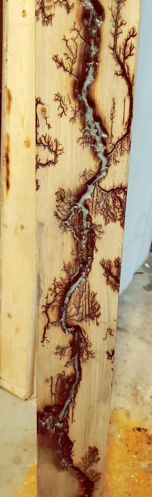 Professional yard cleanup service with custom design in Potosi, MO by Handy Cains