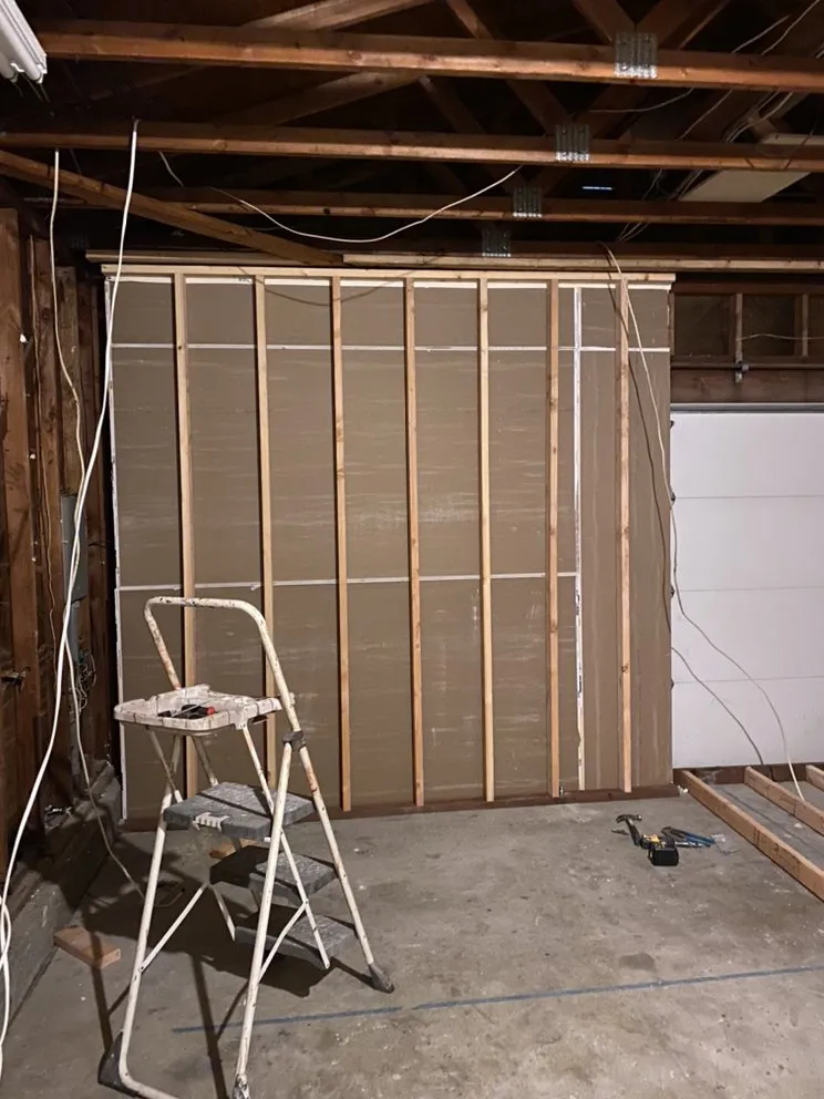 Professional yard cleanup service in Martinez, CA by Handy Chris