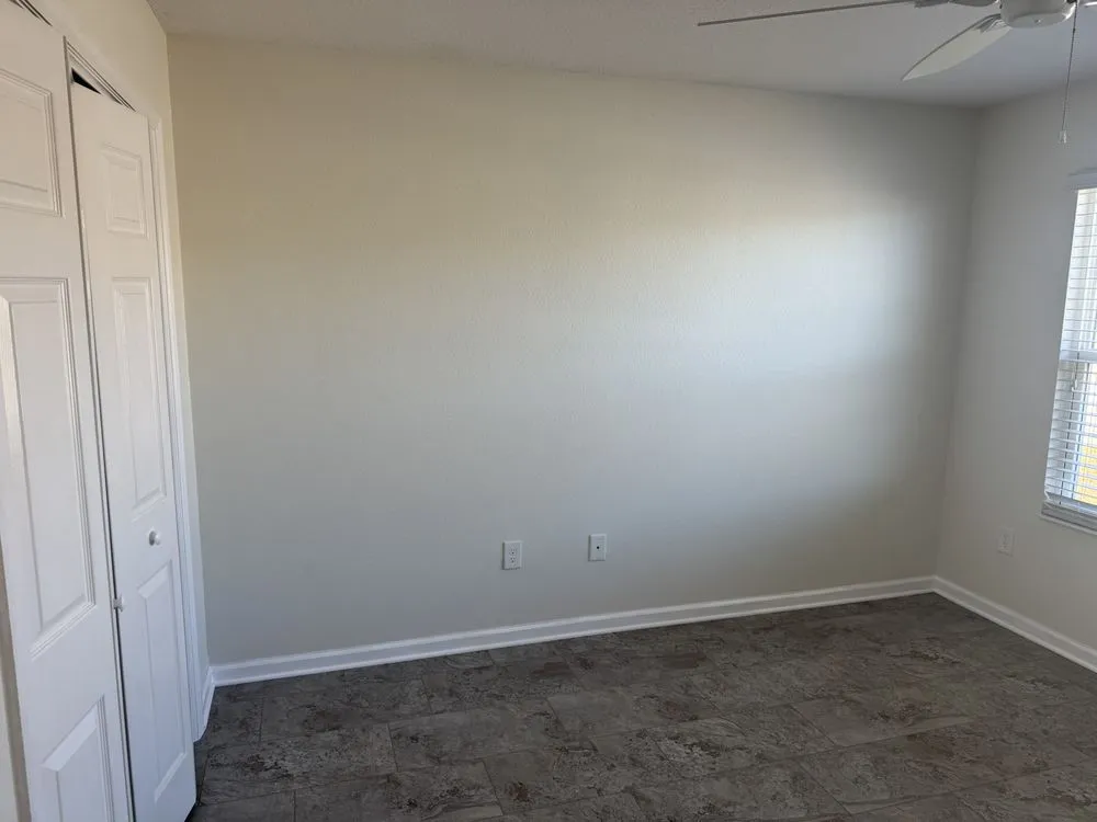 Expert yard maintenance in Zephyrhills, FL by Handy Danny