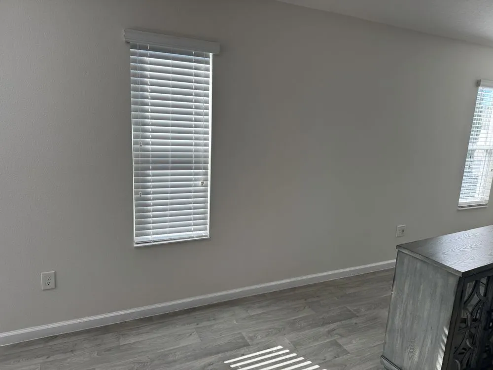 Trusted lawn care service for residential properties in Zephyrhills, FL by Handy Danny