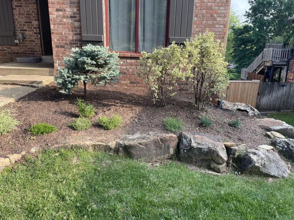 Expert yard maintenance in Bixby, OK by Handy Girl For Rent