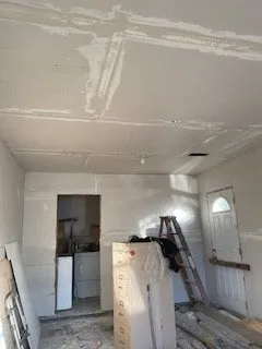 Affordable yard maintenance in Harvey, LA - Handy Hands Home Improvement