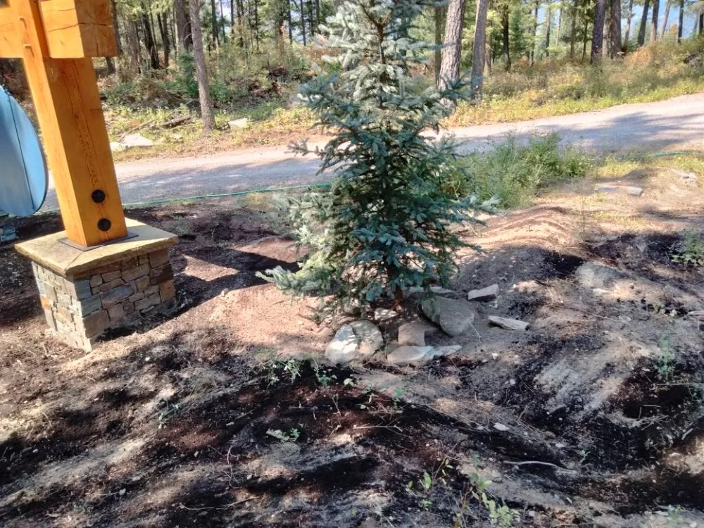 Top-rated outdoor landscaping in Libby, MT by Handy Hanes