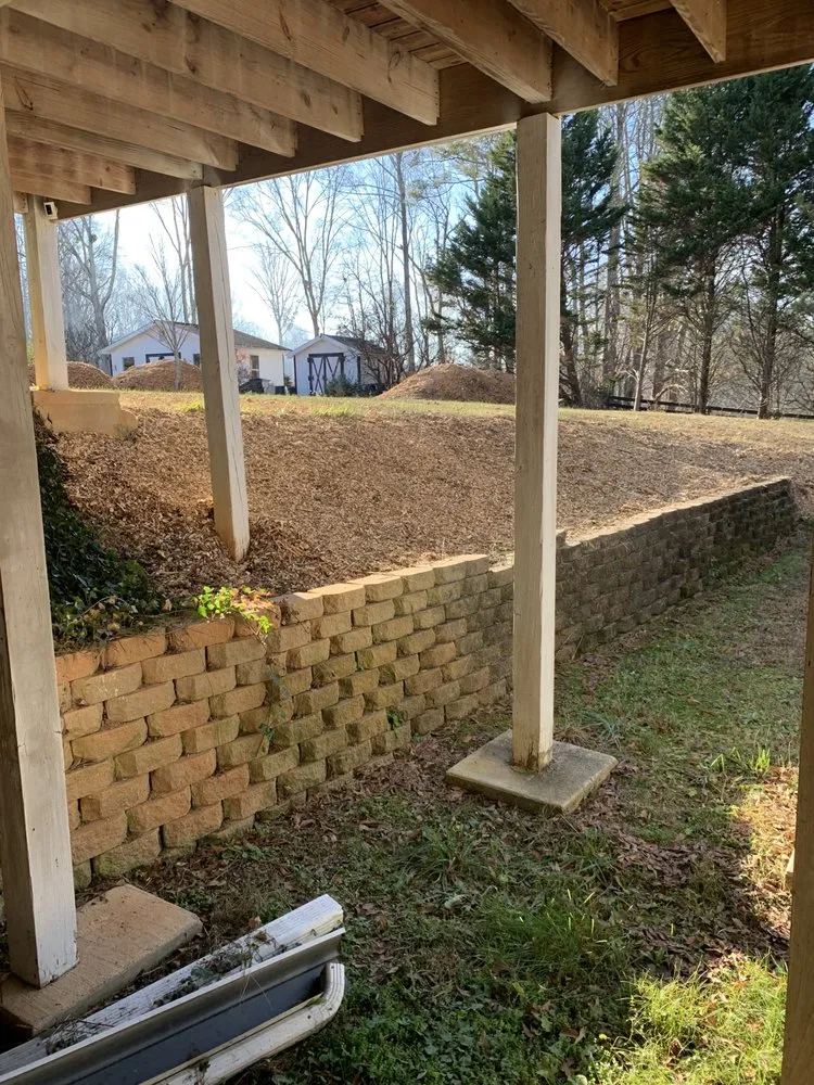 Trusted yard cleanup service in Dahlonega, GA - Handy Helpers Pro