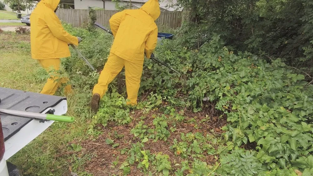 Expert garden landscaping in Raleigh, NC - Handy Help'r Services