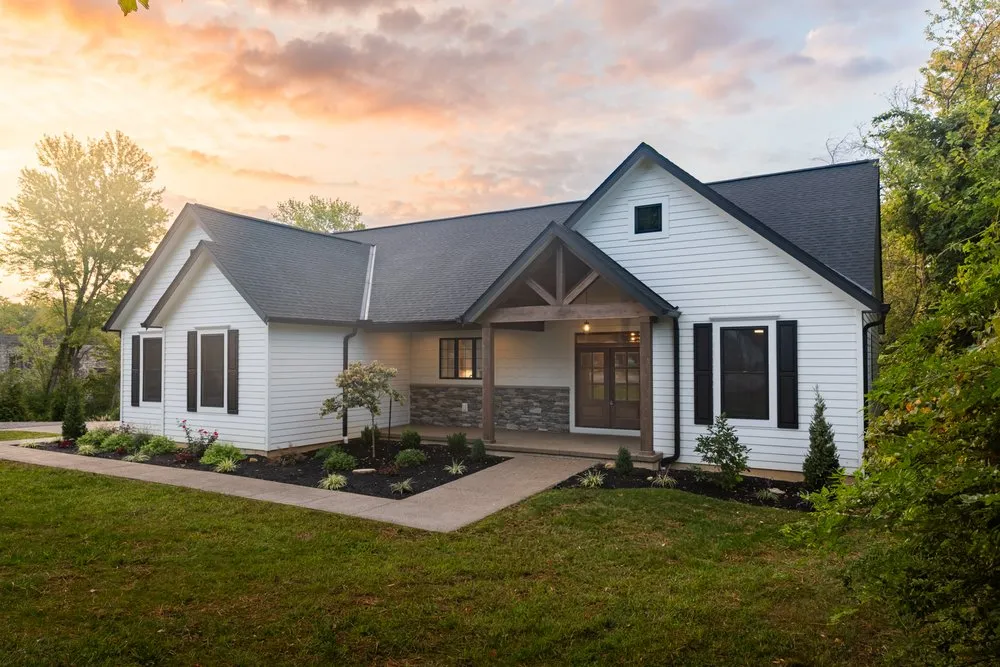 Trusted yard cleanup service experts serving Terrace Park, OH - Handy Home Guys