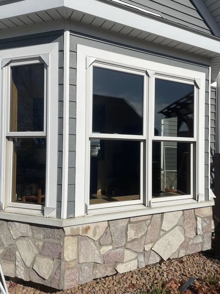 Trusted yard cleanup service for beautiful yards in Eau Claire, WI by Handy House Helpers