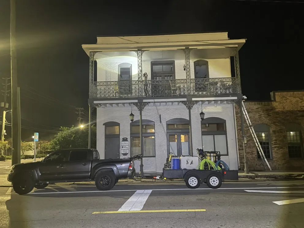 Professional outdoor landscaping for homes in Pensacola, FL by Handy Hub