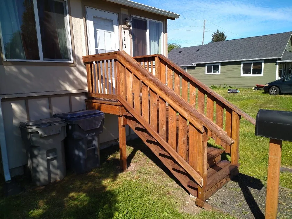 Reliable yard maintenance in Hoquiam, WA by Handy Hub Property Solutions