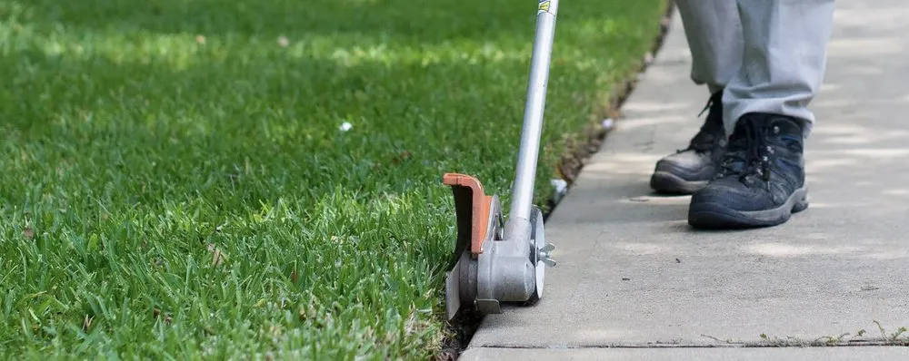 Reliable garden landscaping for beautiful yards in Milton, FL by Handy Hudson